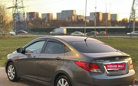Hyundai Solaris II рестайлинг, 2011 год, 740 000 рублей, 6 фотография