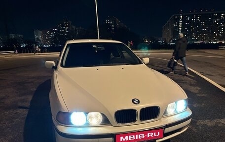 BMW 5 серия, 1998 год, 1 150 000 рублей, 1 фотография