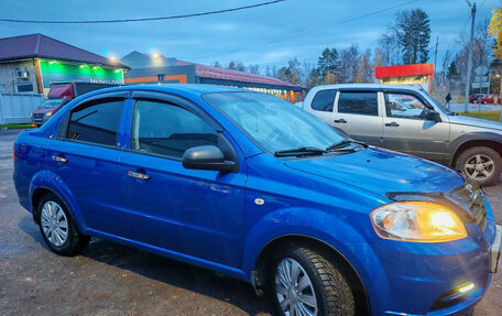 Chevrolet Aveo III, 2010 год, 450 000 рублей, 2 фотография