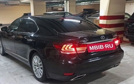 Lexus LS IV, 2013 год, 2 800 000 рублей, 4 фотография