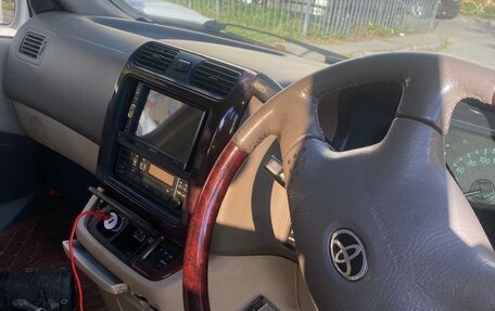 Toyota Grand HiAce I, 2001 год, 1 000 000 рублей, 6 фотография