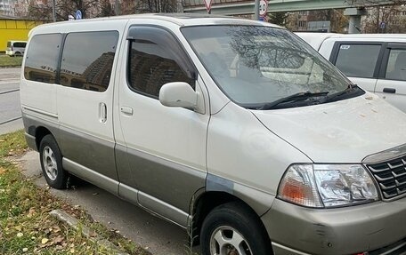 Toyota Grand HiAce I, 2001 год, 1 000 000 рублей, 5 фотография
