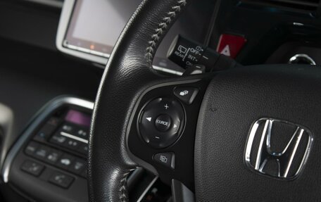 Honda Stepwgn IV, 2018 год, 2 470 000 рублей, 14 фотография