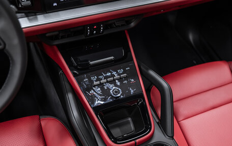 Porsche Cayenne III, 2025 год, 16 900 000 рублей, 16 фотография