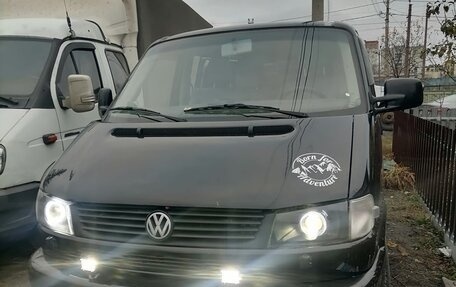 Volkswagen Multivan T4, 2001 год, 1 350 000 рублей, 1 фотография