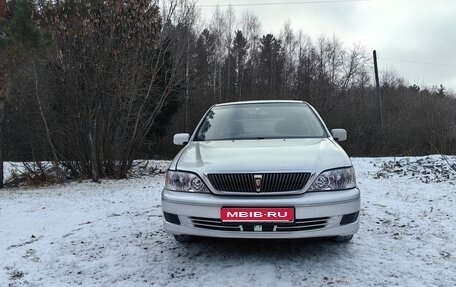 Toyota Vista V30, 2000 год, 420 000 рублей, 1 фотография