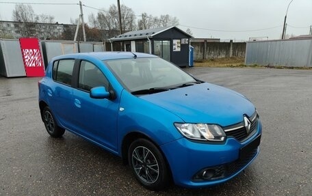 Renault Sandero II рестайлинг, 2014 год, 777 000 рублей, 3 фотография