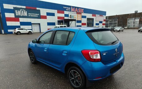 Renault Sandero II рестайлинг, 2014 год, 777 000 рублей, 7 фотография