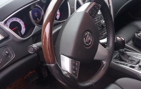 Cadillac SRX II рестайлинг, 2012 год, 1 350 000 рублей, 21 фотография