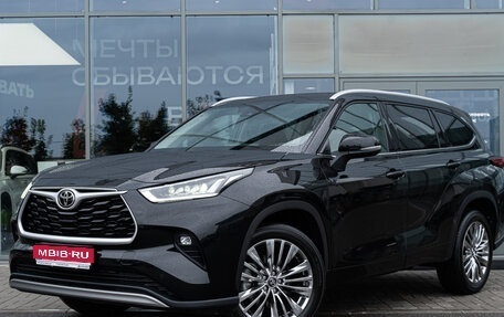 Toyota Highlander, 2024 год, 6 590 000 рублей, 1 фотография