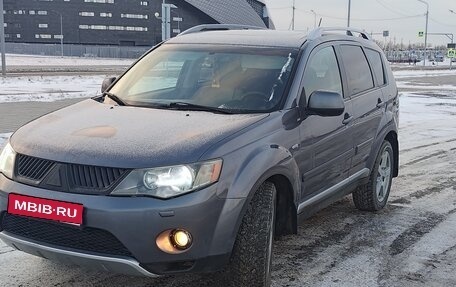 Mitsubishi Outlander III рестайлинг 3, 2007 год, 950 000 рублей, 1 фотография