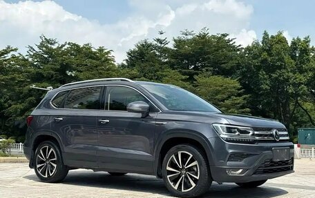 Volkswagen Tharu, 2022 год, 1 870 000 рублей, 3 фотография