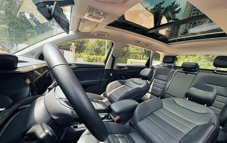 Volkswagen Tharu, 2022 год, 1 870 000 рублей, 10 фотография