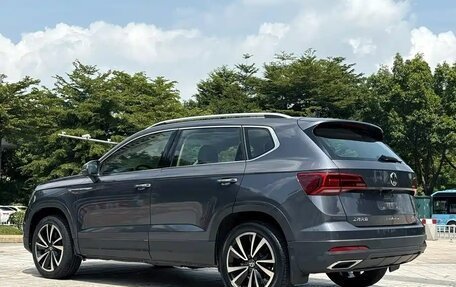 Volkswagen Tharu, 2022 год, 1 870 000 рублей, 6 фотография