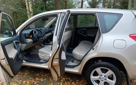 Toyota RAV4, 2008 год, 1 950 000 рублей, 8 фотография