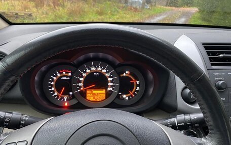 Toyota RAV4, 2008 год, 1 950 000 рублей, 7 фотография