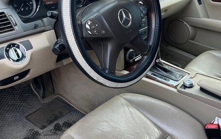 Mercedes-Benz C-Класс, 2010 год, 870 000 рублей, 3 фотография