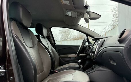 Renault Kaptur I рестайлинг, 2017 год, 1 720 000 рублей, 8 фотография