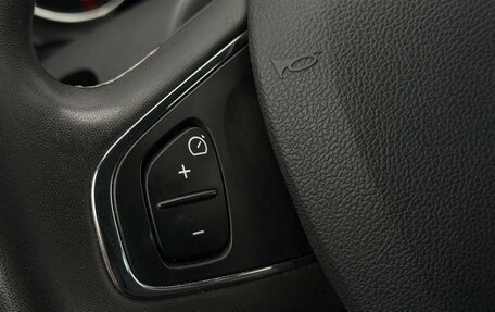 Renault Kaptur I рестайлинг, 2017 год, 1 720 000 рублей, 15 фотография