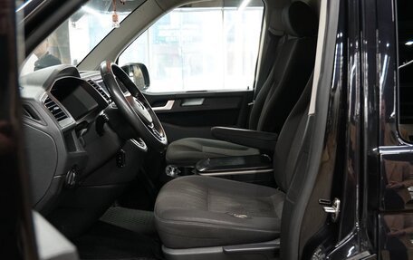 Volkswagen Multivan T6 рестайлинг, 2015 год, 7 900 000 рублей, 6 фотография