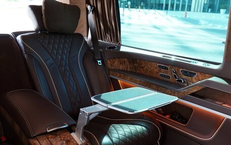 Volkswagen Multivan T6 рестайлинг, 2015 год, 7 900 000 рублей, 14 фотография