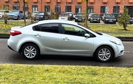 KIA Cerato III, 2013 год, 999 999 рублей, 5 фотография