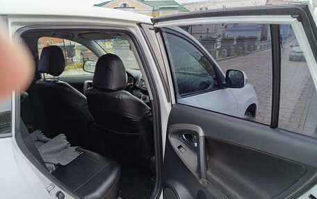 Toyota RAV4, 2011 год, 1 100 000 рублей, 6 фотография