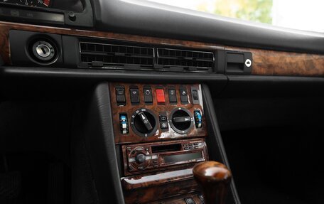 Mercedes-Benz S-Класс, 1987 год, 12 000 000 рублей, 19 фотография