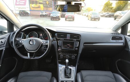 Volkswagen Golf VII, 2016 год, 1 810 000 рублей, 12 фотография