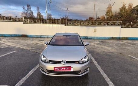 Volkswagen Golf VII, 2016 год, 1 810 000 рублей, 3 фотография