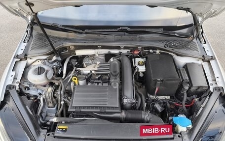 Volkswagen Golf VII, 2016 год, 1 810 000 рублей, 26 фотография