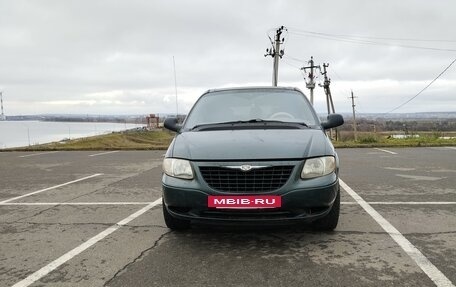 Chrysler Voyager IV, 2001 год, 352 000 рублей, 4 фотография