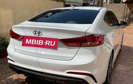 Hyundai Elantra VI рестайлинг, 2016 год, 1 499 000 рублей, 2 фотография