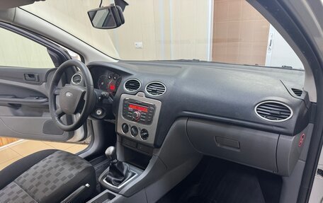 Ford Focus II рестайлинг, 2010 год, 550 000 рублей, 19 фотография