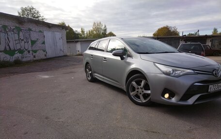 Toyota Avensis III рестайлинг, 2016 год, 1 650 000 рублей, 4 фотография