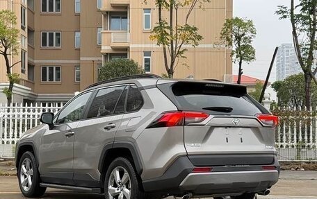 Toyota RAV4, 2022 год, 2 577 432 рублей, 6 фотография