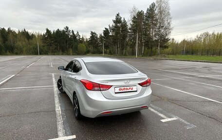 Hyundai Elantra V, 2012 год, 750 000 рублей, 5 фотография
