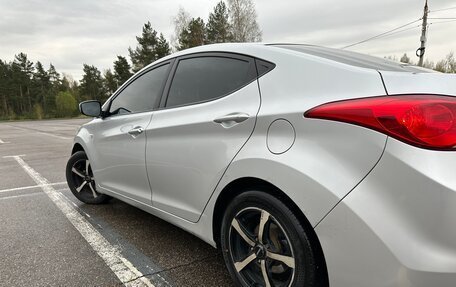 Hyundai Elantra V, 2012 год, 750 000 рублей, 6 фотография