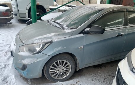 Hyundai Solaris II рестайлинг, 2014 год, 450 000 рублей, 2 фотография