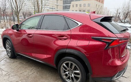 Lexus NX I, 2018 год, 2 050 000 рублей, 12 фотография