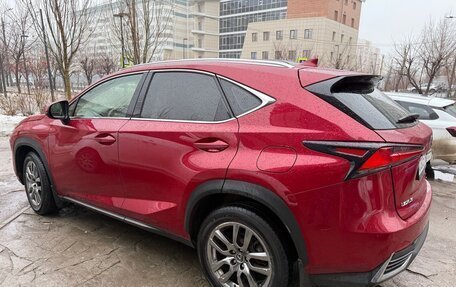 Lexus NX I, 2018 год, 2 050 000 рублей, 14 фотография