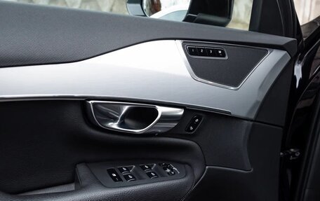 Volvo XC90 II рестайлинг, 2018 год, 3 490 000 рублей, 14 фотография