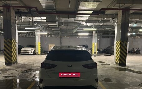 KIA cee'd III, 2018 год, 1 800 000 рублей, 5 фотография