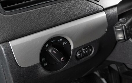 Volkswagen Jetta VI, 2011 год, 744 000 рублей, 17 фотография