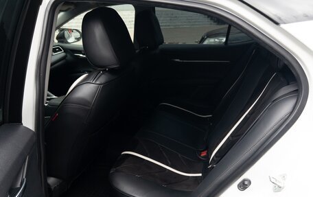 Toyota Camry, 2019 год, 3 000 000 рублей, 19 фотография