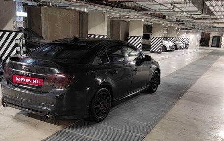 Chevrolet Cruze II, 2010 год, 600 000 рублей, 4 фотография