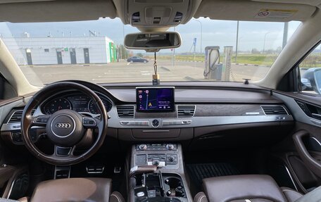 Audi A8, 2011 год, 2 000 000 рублей, 7 фотография