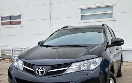 Toyota RAV4, 2014 год, 2 000 000 рублей, 1 фотография