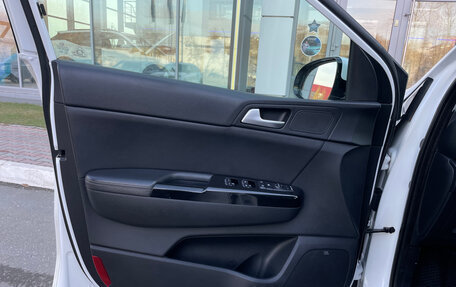 KIA Sportage IV рестайлинг, 2017 год, 2 000 000 рублей, 13 фотография