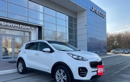 KIA Sportage IV рестайлинг, 2017 год, 2 000 000 рублей, 10 фотография